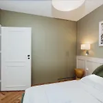 Summit 50s By Hillside