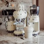 Summit 50s By Hillside Apartament