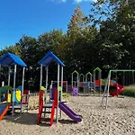 Summit 50s By Hillside Apartament *