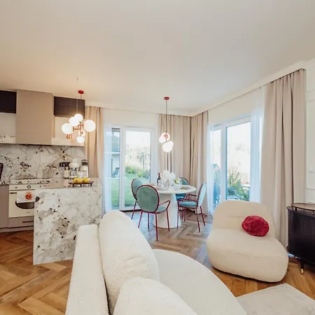 Summit 50s By Hillside Appartement