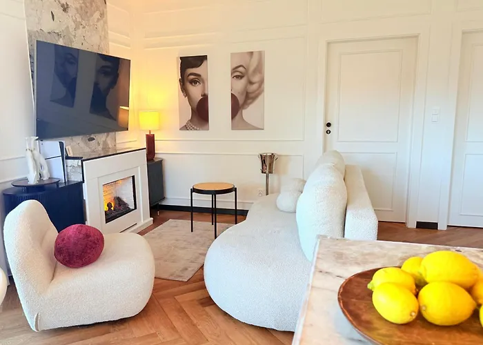 Summit 50s By Hillside